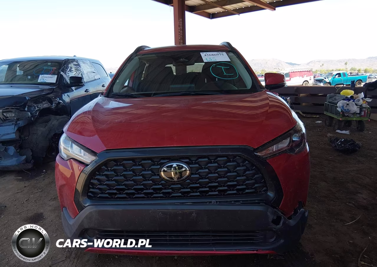 2024 Toyota Corolla Cross Le VIN:7MUCAAAG1RV080324 - 6