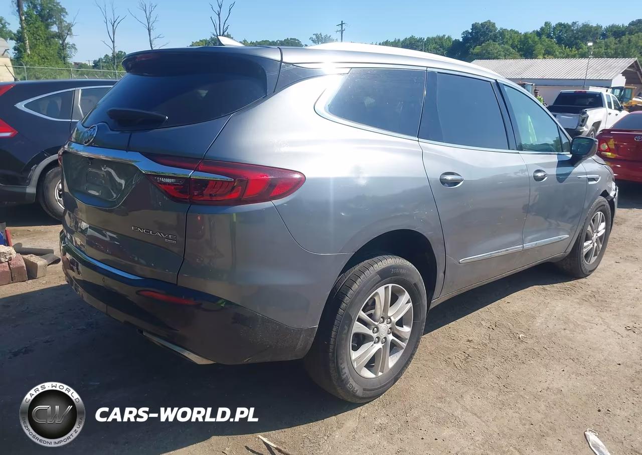 2018 Buick Enclave Essence VIN:5GAEVAKW8JJ227321 - 4