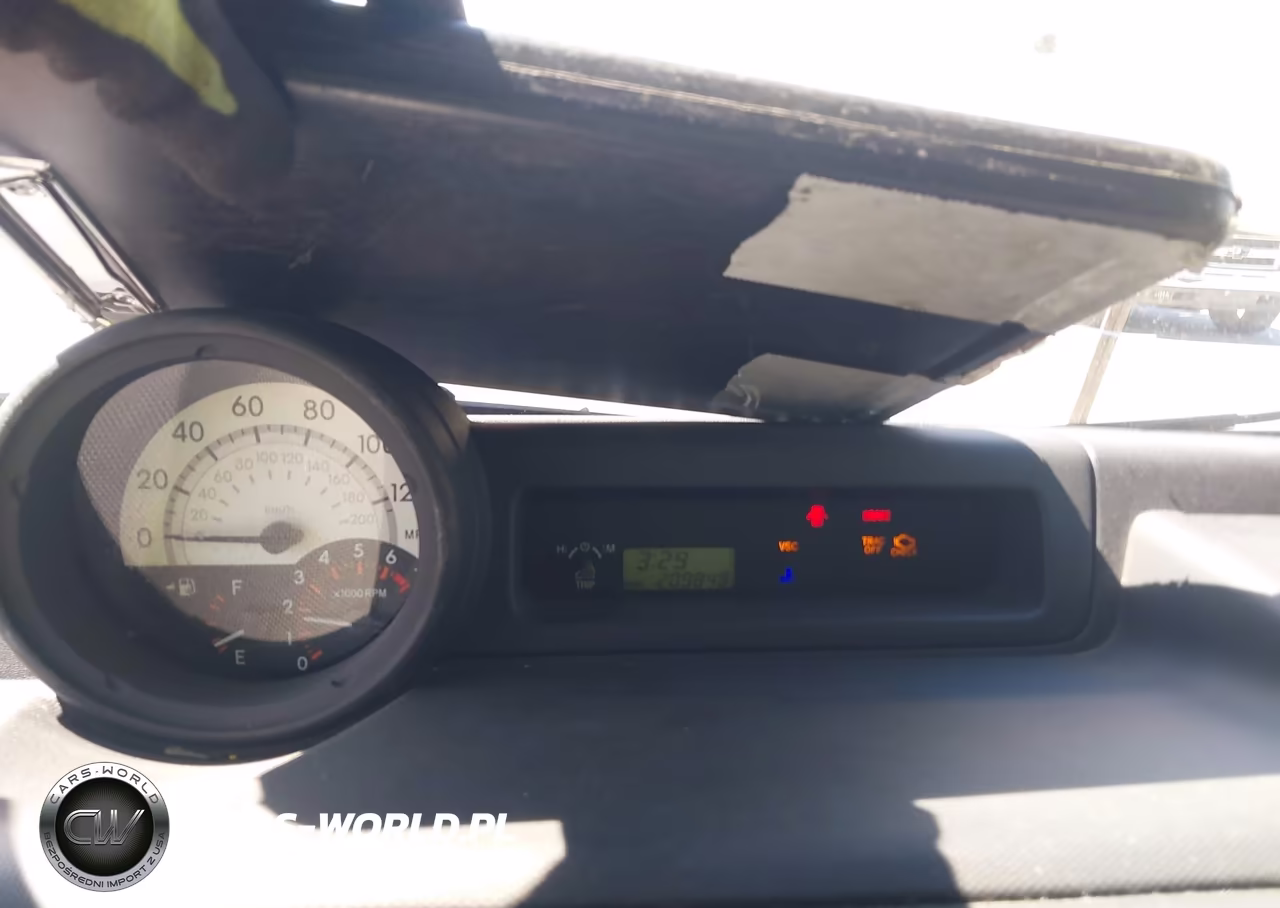 2004 Scion Xb VIN:JTLKT334240153635 - 7