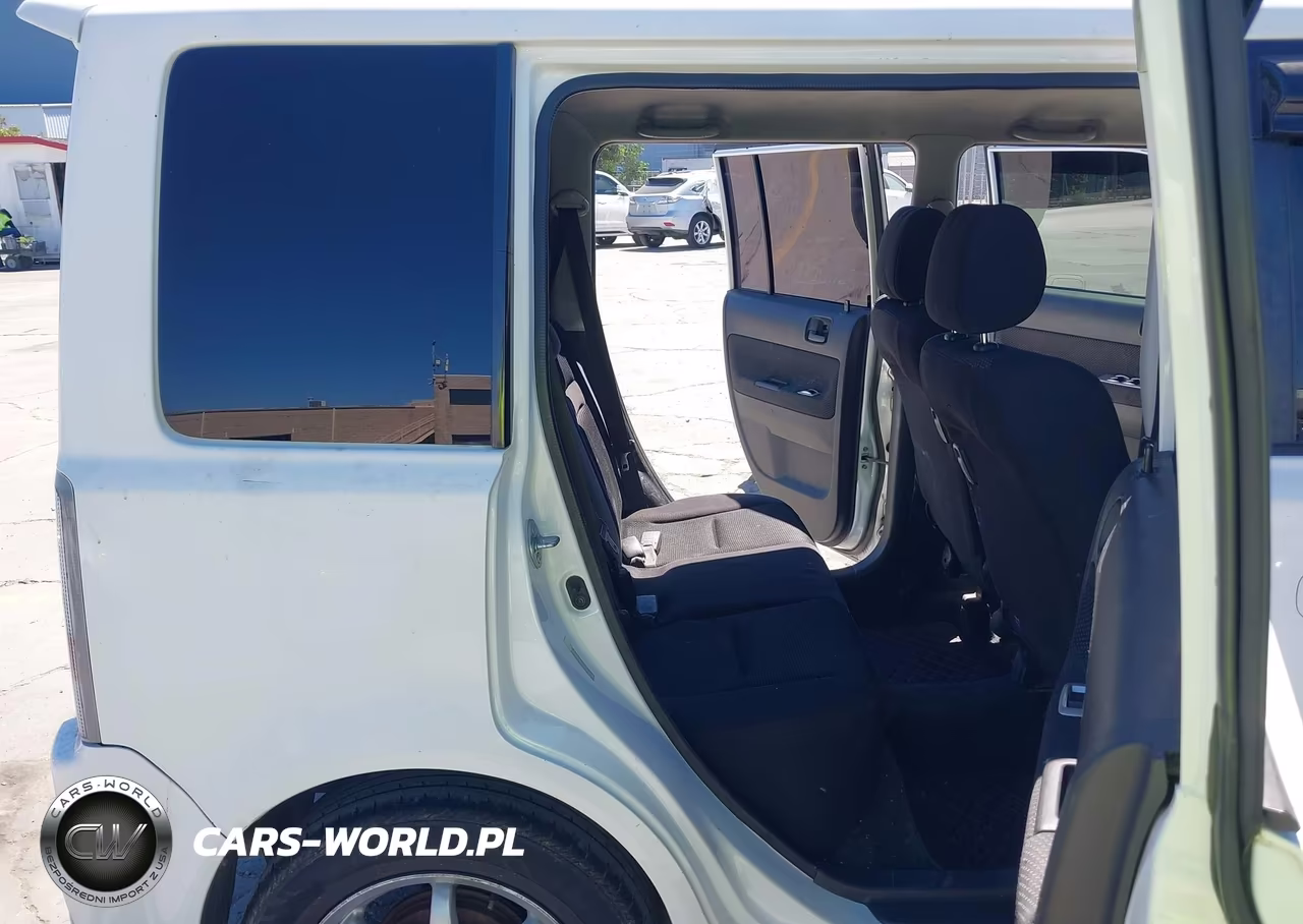 2004 Scion Xb VIN:JTLKT334240153635 - 8