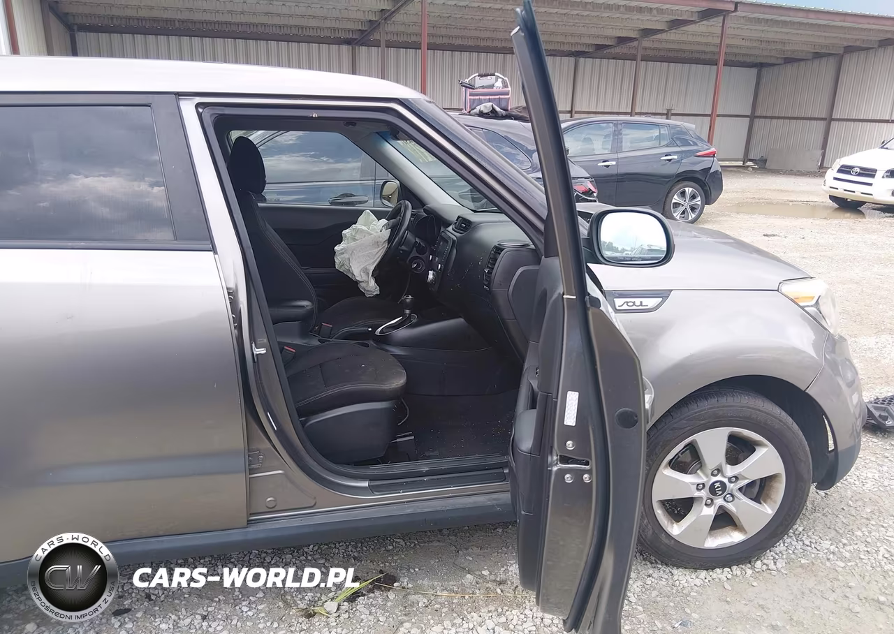 2019 Kia Soul VIN:KNDJN2A22K7678017 - 5