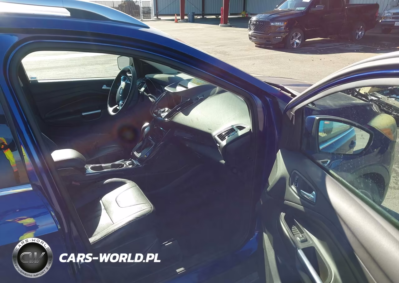 2013 Ford Escape Titanium VIN:1FMCU9J91DUB11816 - 5