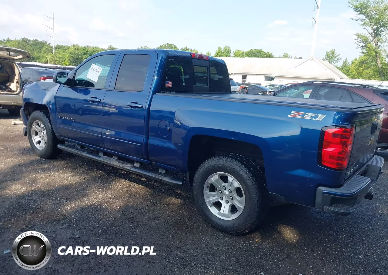 2017 Chevrolet Silverado 1500 2Lt VIN:1GCVKREC0HZ172656 - 3