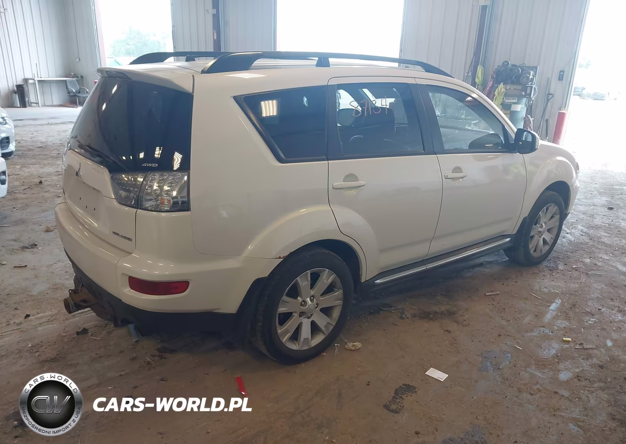2011 Mitsubishi Outlander Se VIN:JA4JT3AW5BU036952 - 4