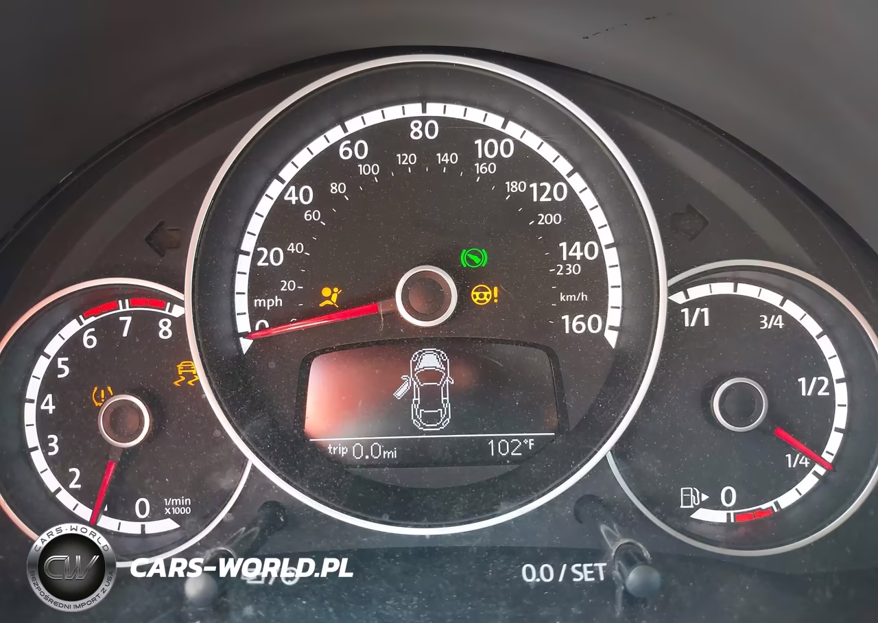 2015 Volkswagen Beetle 2.0T R-Line VIN:3VW7S7AT8FM812093 - 7