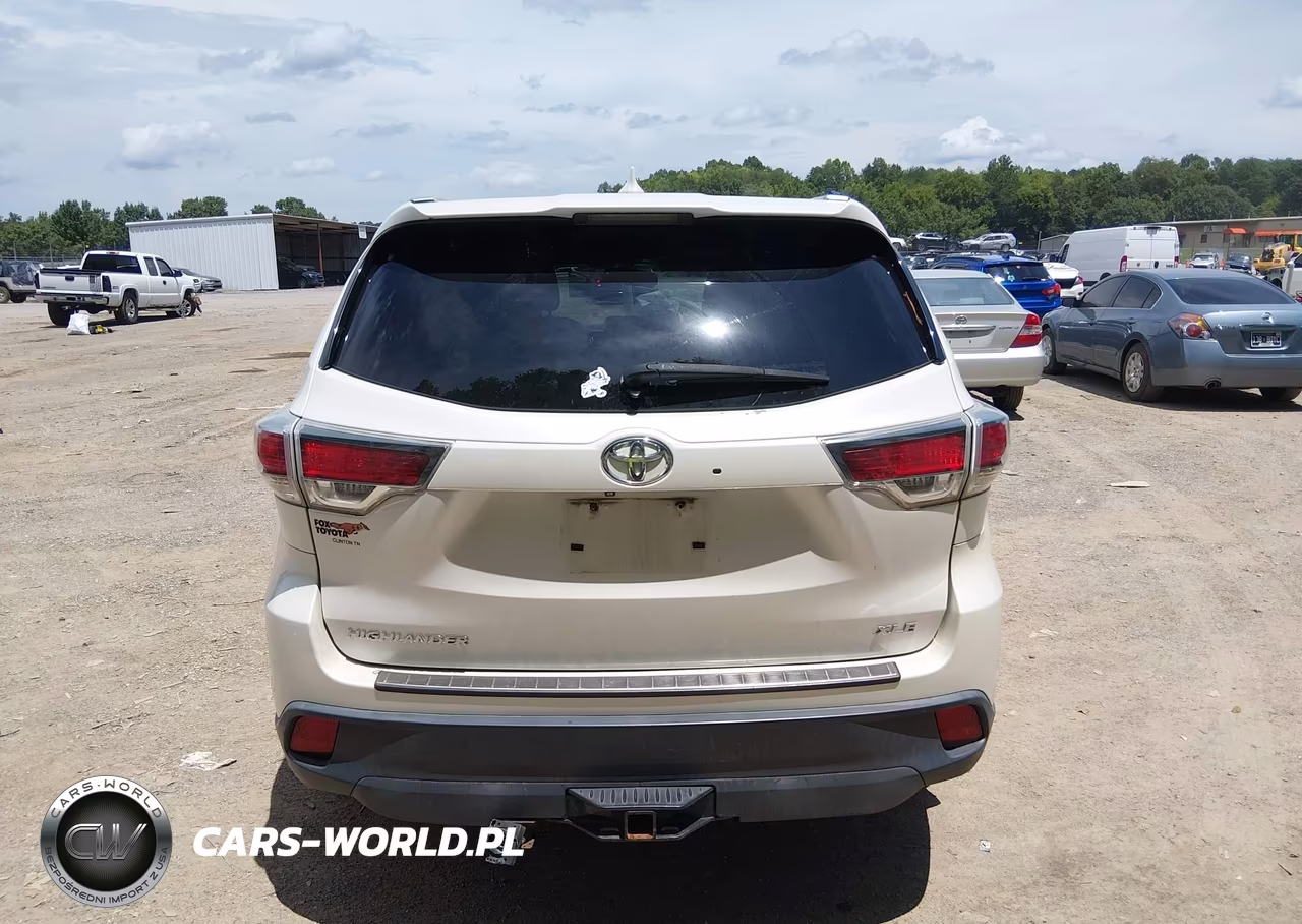 2015 Toyota Highlander Xle V6 VIN:5TDKKRFH0FS078000 - 16