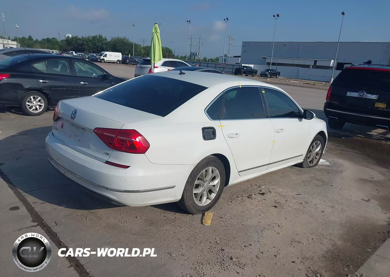 2016 Volkswagen Passat 1.8T S VIN:1VWAT7A3XGC036961 - 4