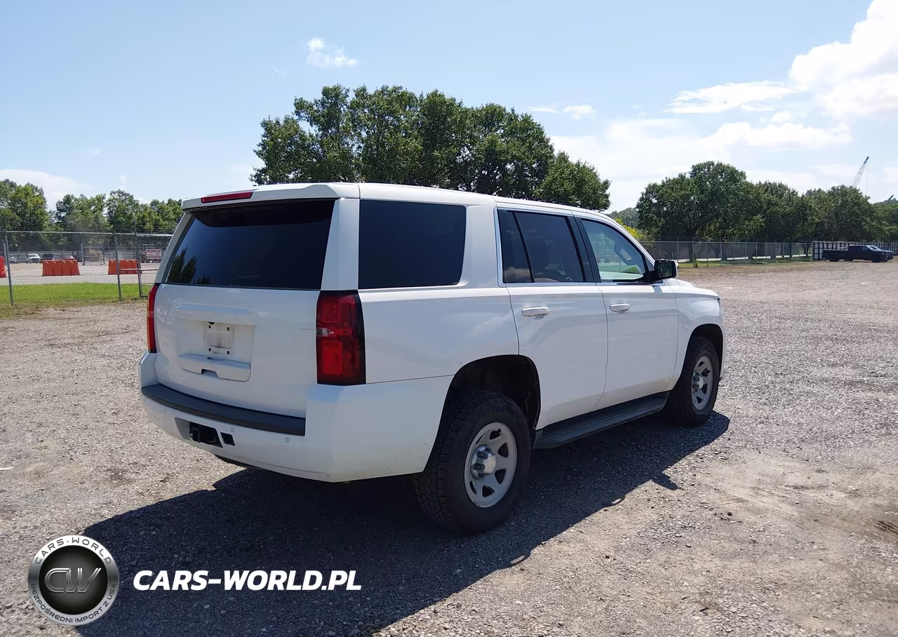 2017 Chevrolet Tahoe Commercial VIN:1GNSKFECXHR317680 - 4