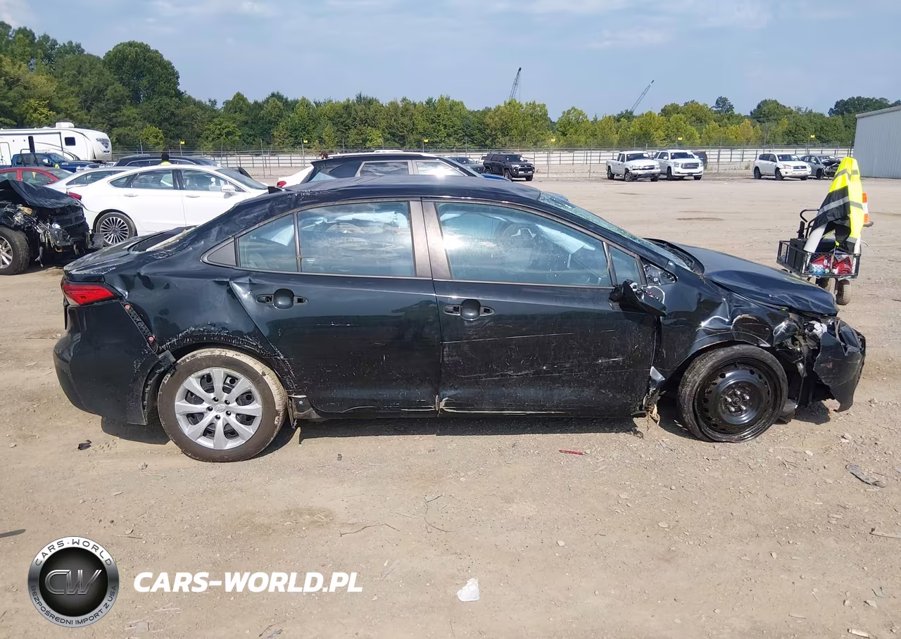 2021 Toyota Corolla Le VIN:5YFEPMAE9MP239934 - 13