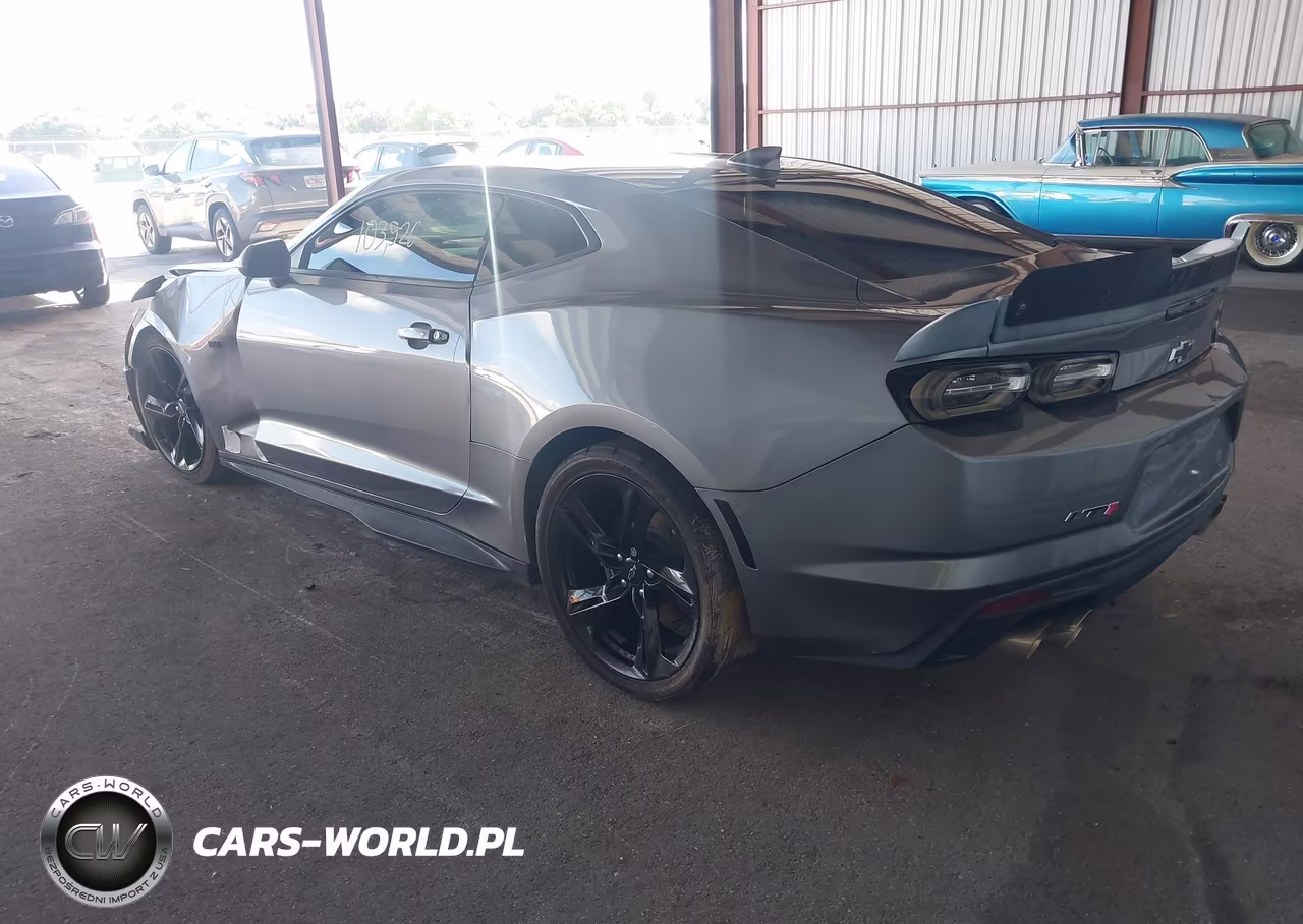 2021 Chevrolet Camaro Rwd Lt1 VIN:1G1FF1R77M0138017 - 3
