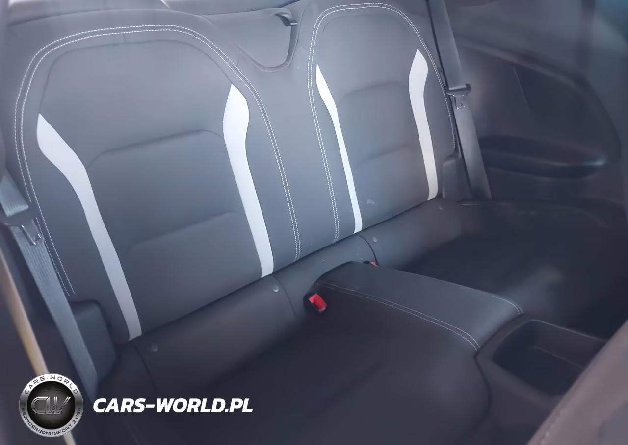2021 Chevrolet Camaro Rwd Lt1 VIN:1G1FF1R77M0138017 - 8