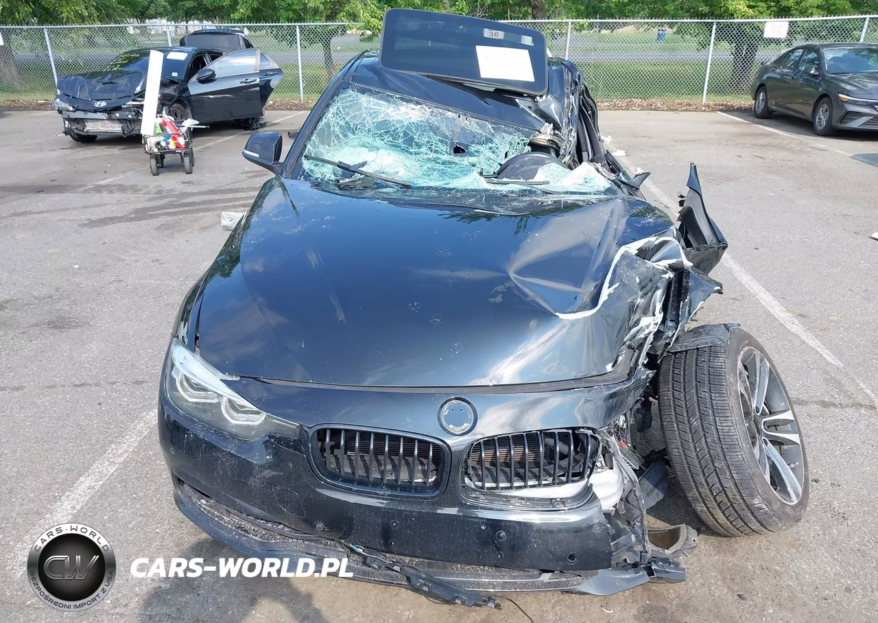 2018 BMW 330I xDrive VIN:WBA8D9C59JA616369 - 6
