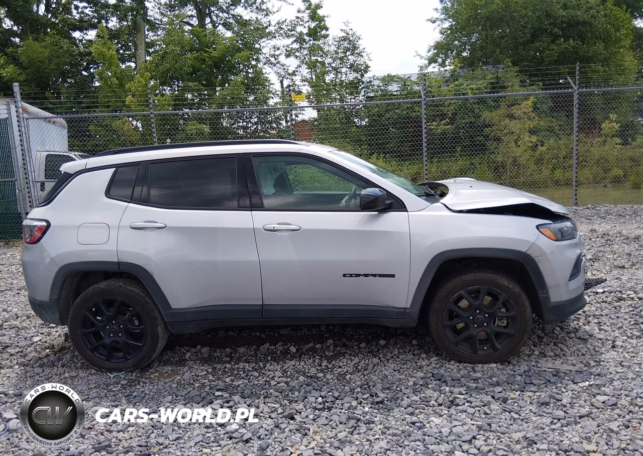 2026 Jeep Compass Latitude Altitude VIN:3C4NJDBN6TT222987 - 13