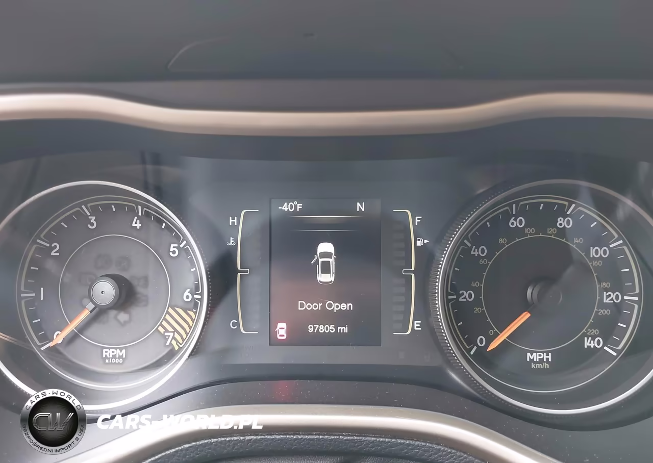 2015 Jeep Cherokee Latitude VIN:1C4PJMCB5FW679365 - 7