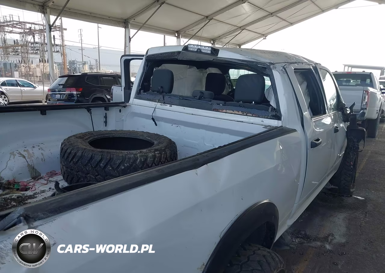 2021 Ram 3500 Tradesman 4X4 6'4 Box VIN:3C63R3CL0MG596813 - 6