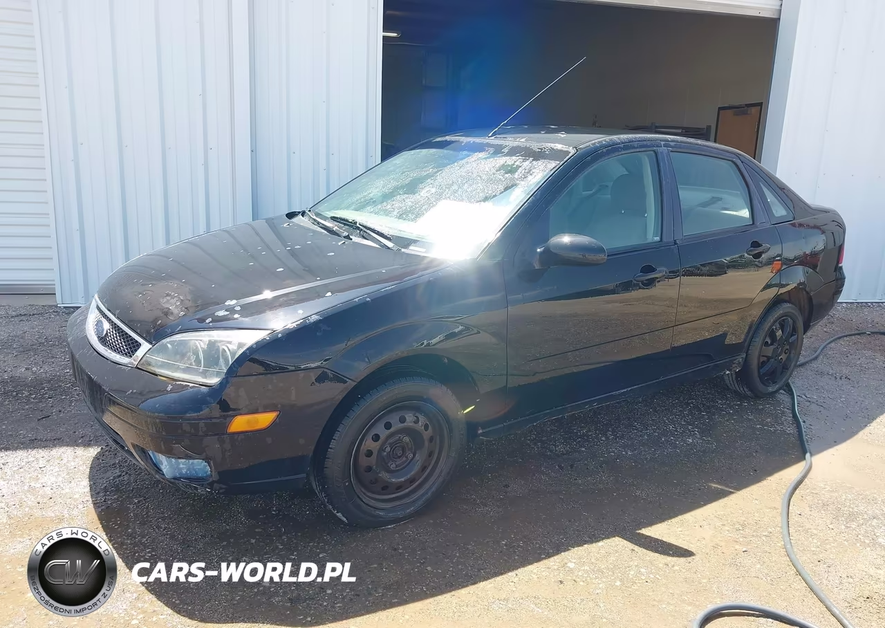 2005 Ford Focus Zx4 VIN:1FAFP34N35W280312 - 2