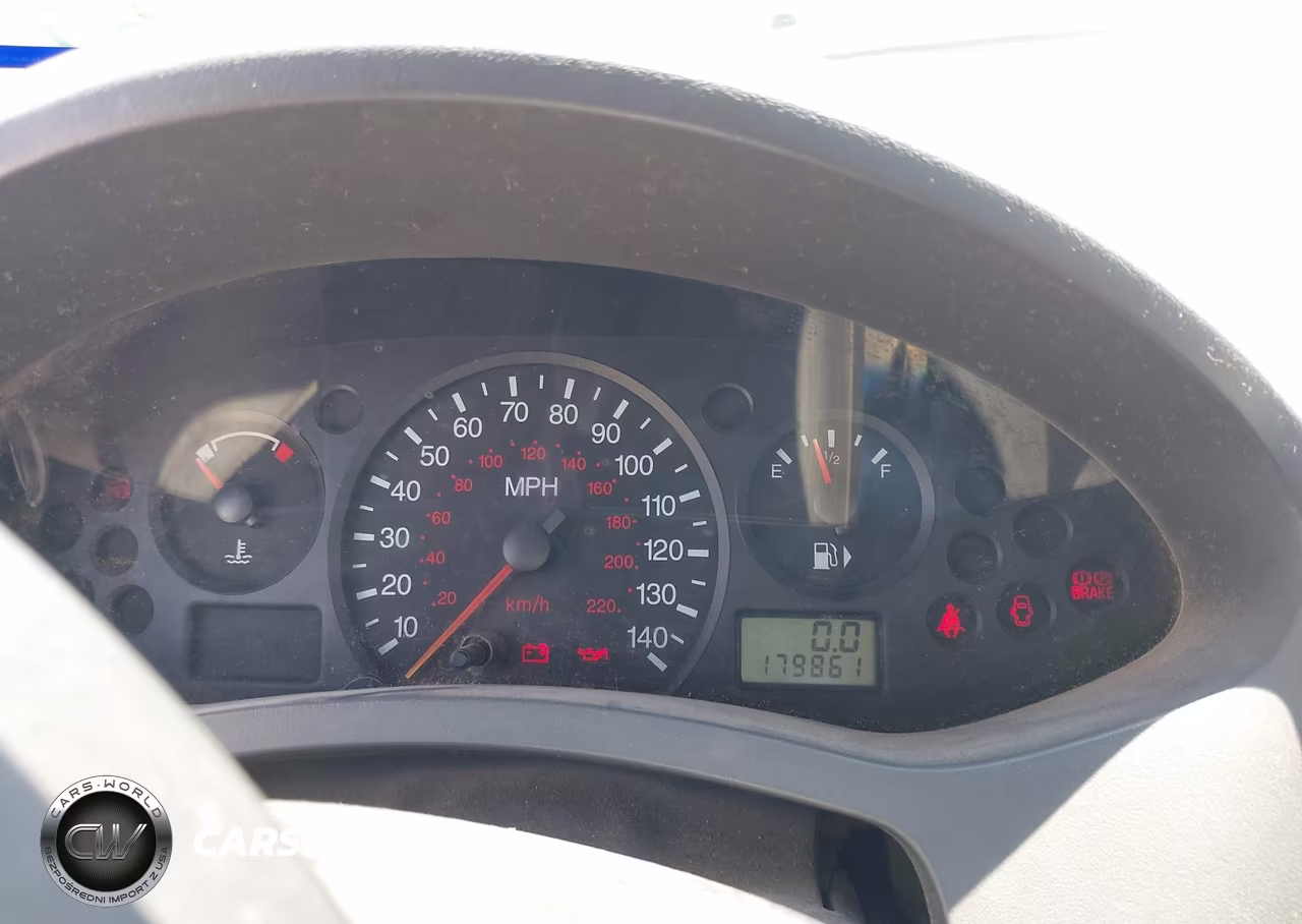 2005 Ford Focus Zx4 VIN:1FAFP34N35W280312 - 7
