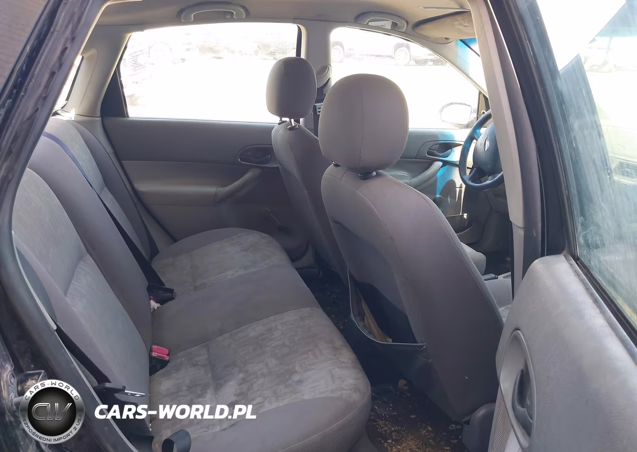 2005 Ford Focus Zx4 VIN:1FAFP34N35W280312 - 8