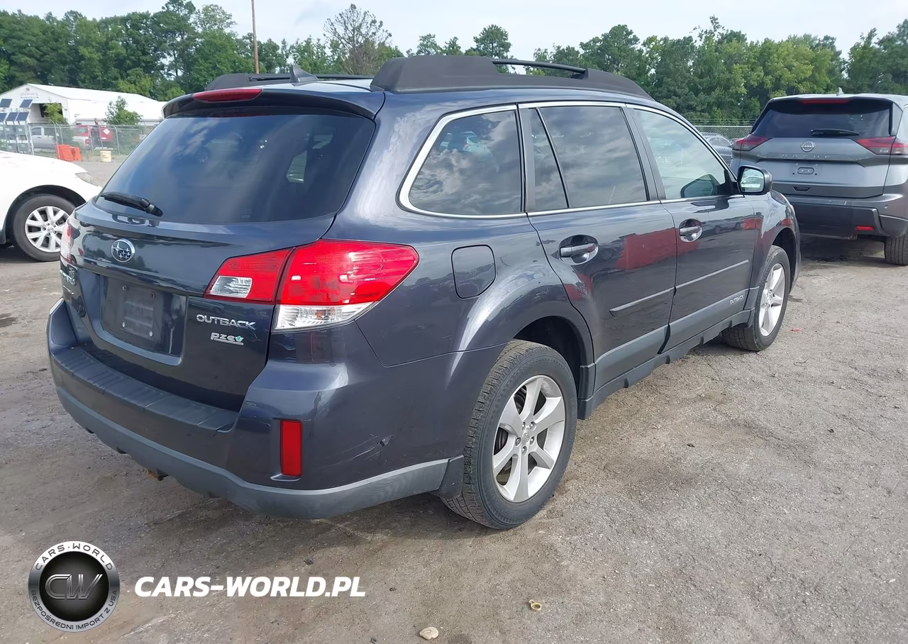 2013 Subaru Outback 2.5I Limited VIN:4S4BRBLC9D3289931 - 4