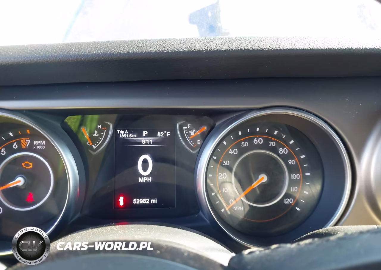 2019 Jeep Wrangler Unlimited Sport S 4X4 VIN:1C4HJXDG2KW517431 - 7