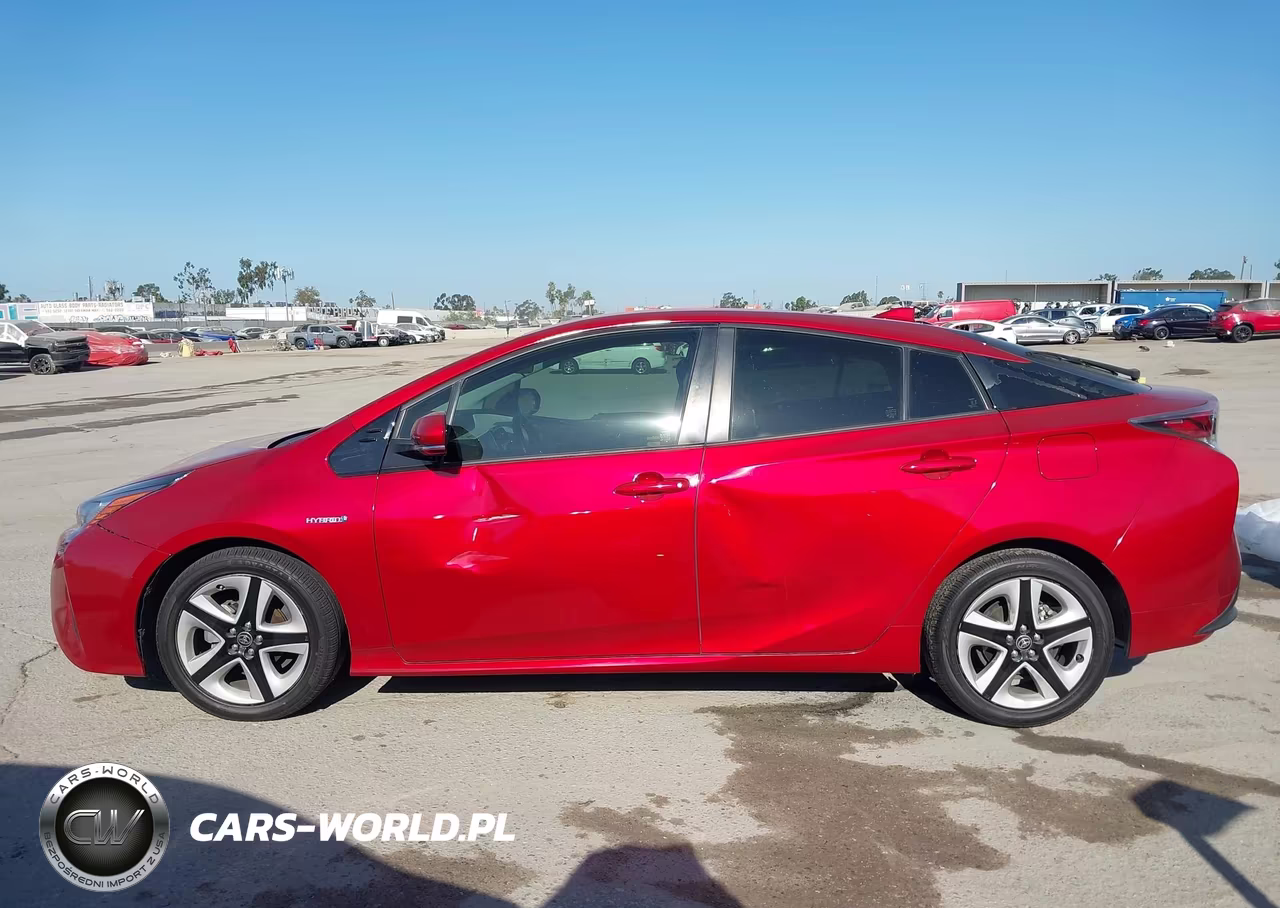 2016 Toyota Prius Three Touring VIN:JTDKARFU7G3521052 - 15