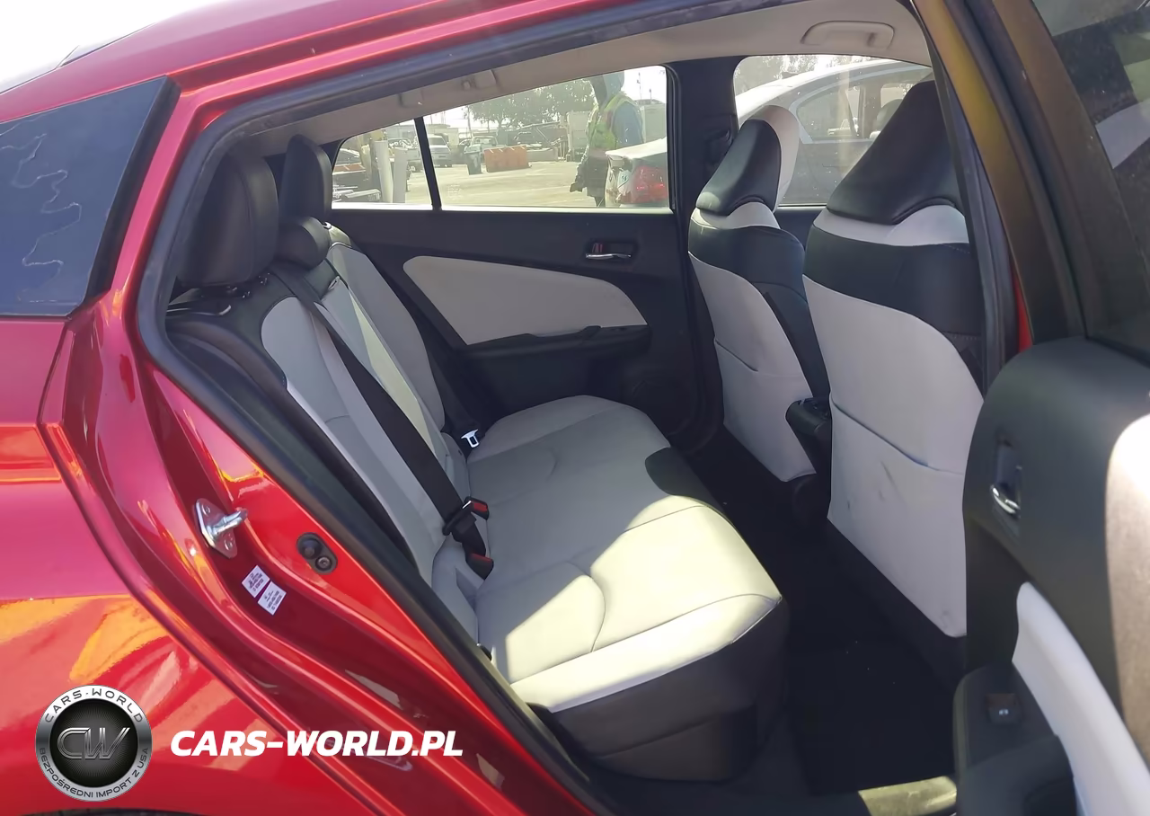 2016 Toyota Prius Three Touring VIN:JTDKARFU7G3521052 - 8