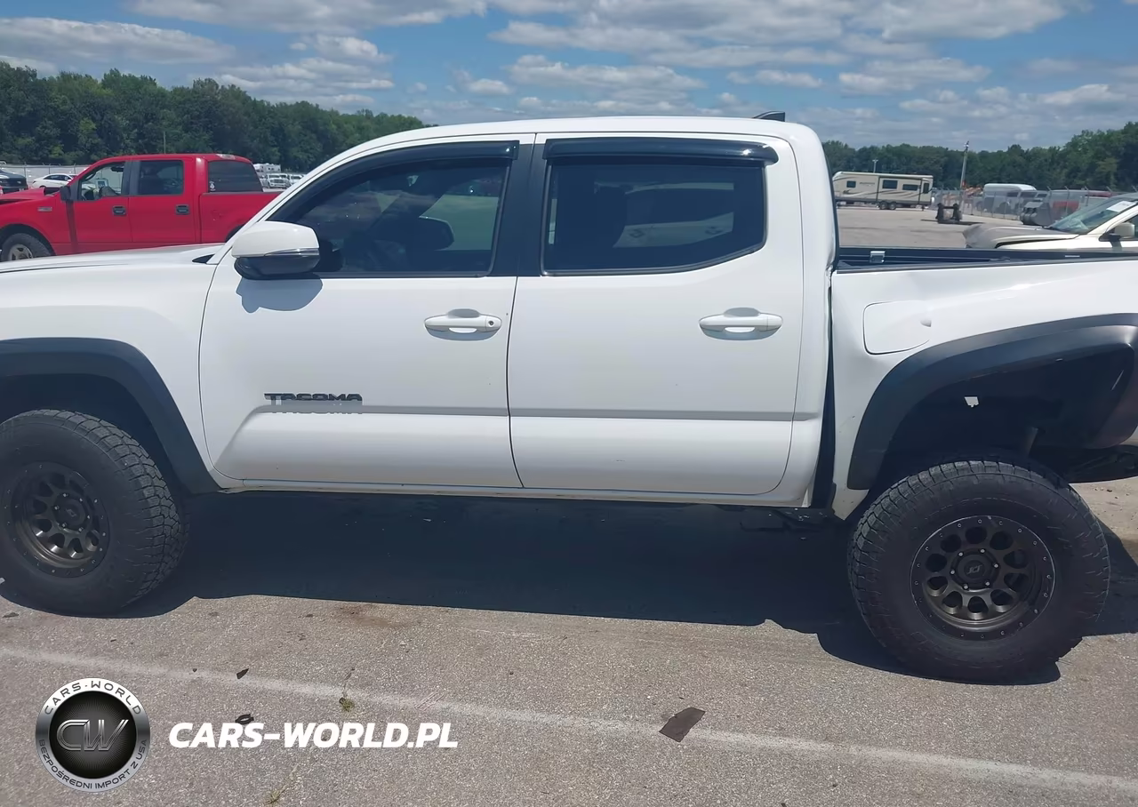 2017 Toyota Tacoma Trd Off Road VIN:5TFCZ5AN5HX061342 - 15