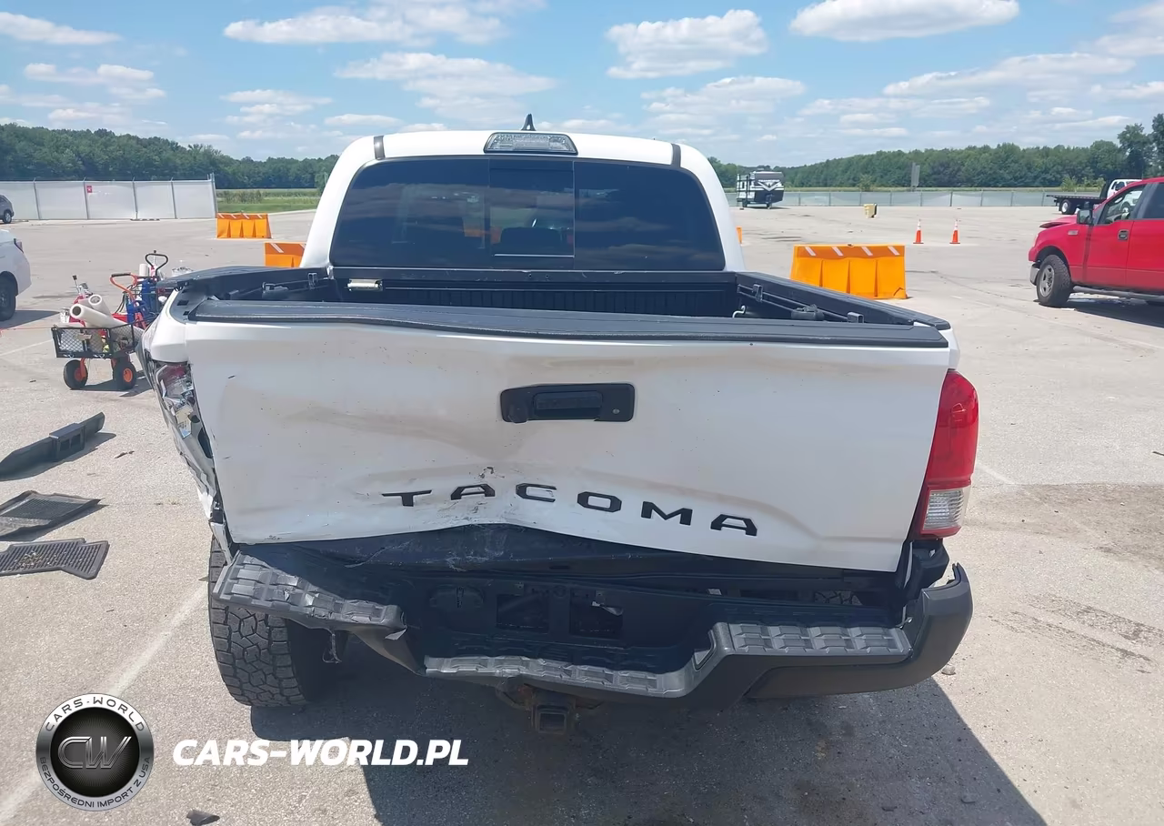 2017 Toyota Tacoma Trd Off Road VIN:5TFCZ5AN5HX061342 - 17