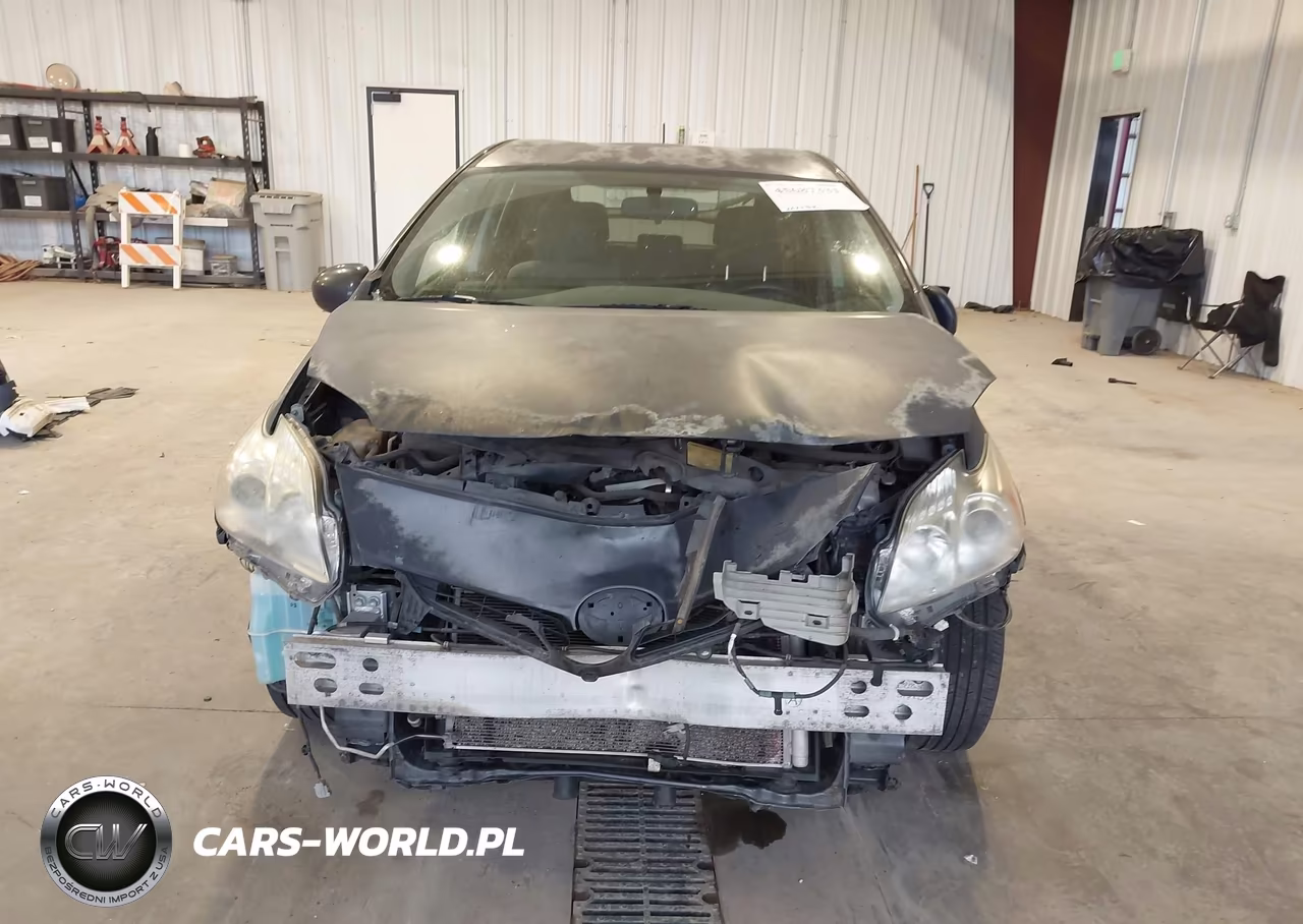 2012 Toyota Prius Three VIN:JTDKN3DU5C5509940 - 13