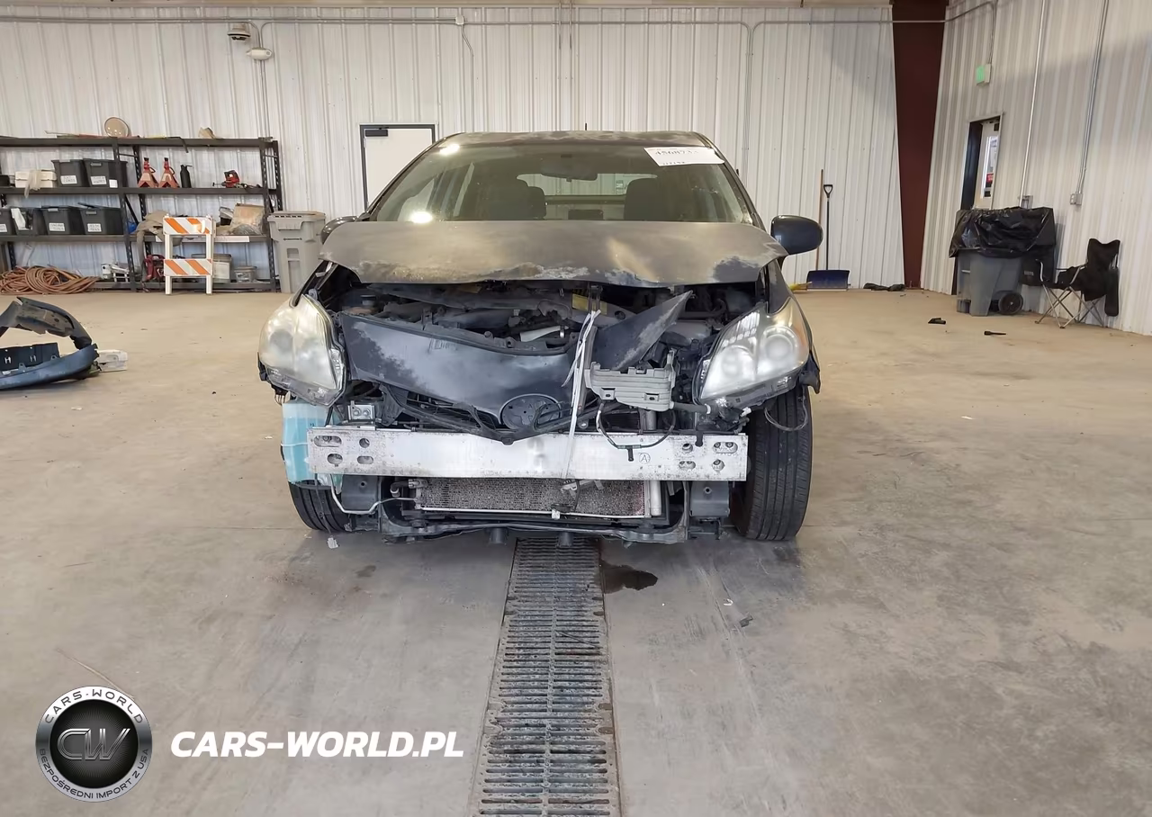 2012 Toyota Prius Three VIN:JTDKN3DU5C5509940 - 6