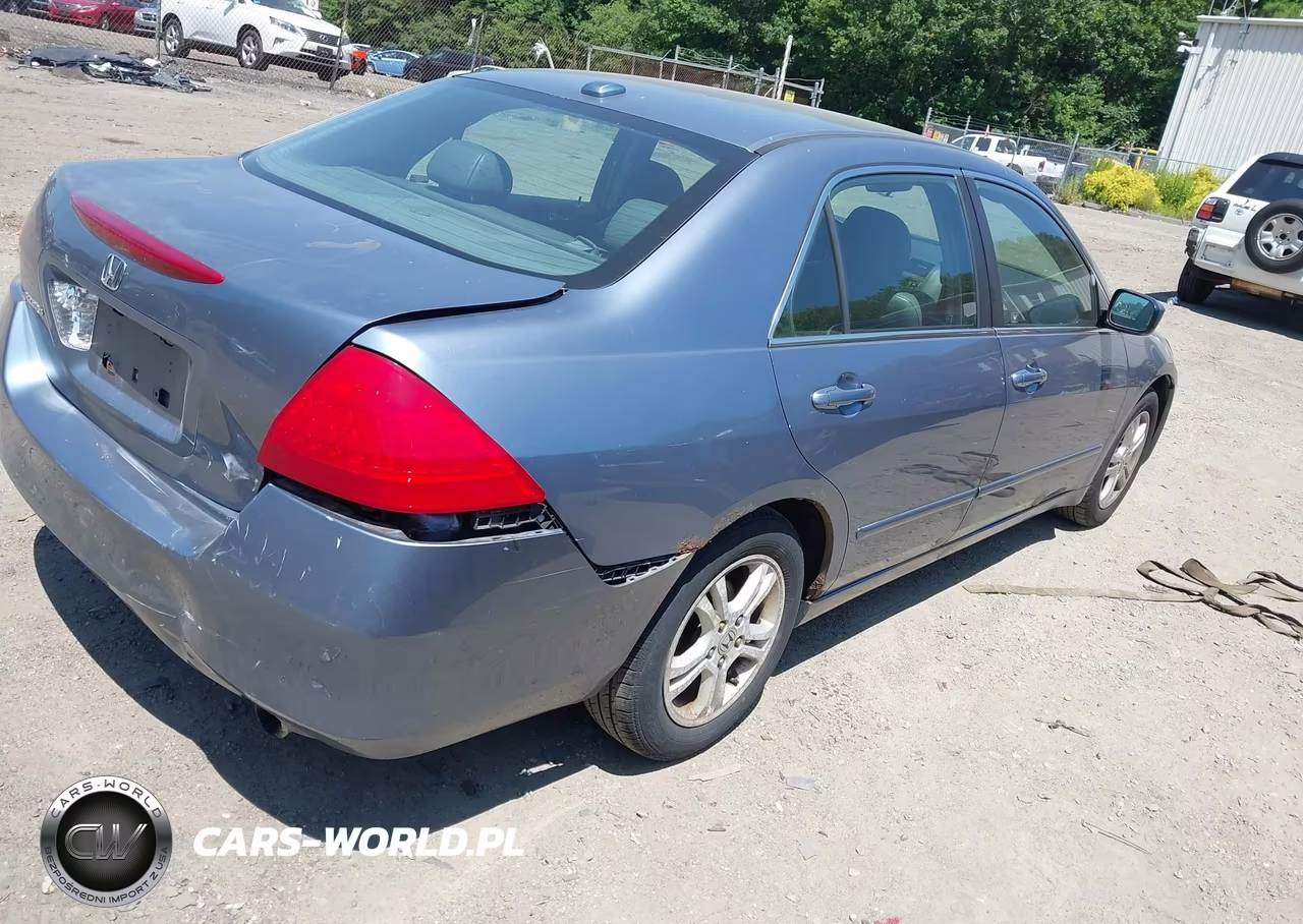 2007 Honda Accord 2.4 Ex VIN:1HGCM56837A070870 - 4