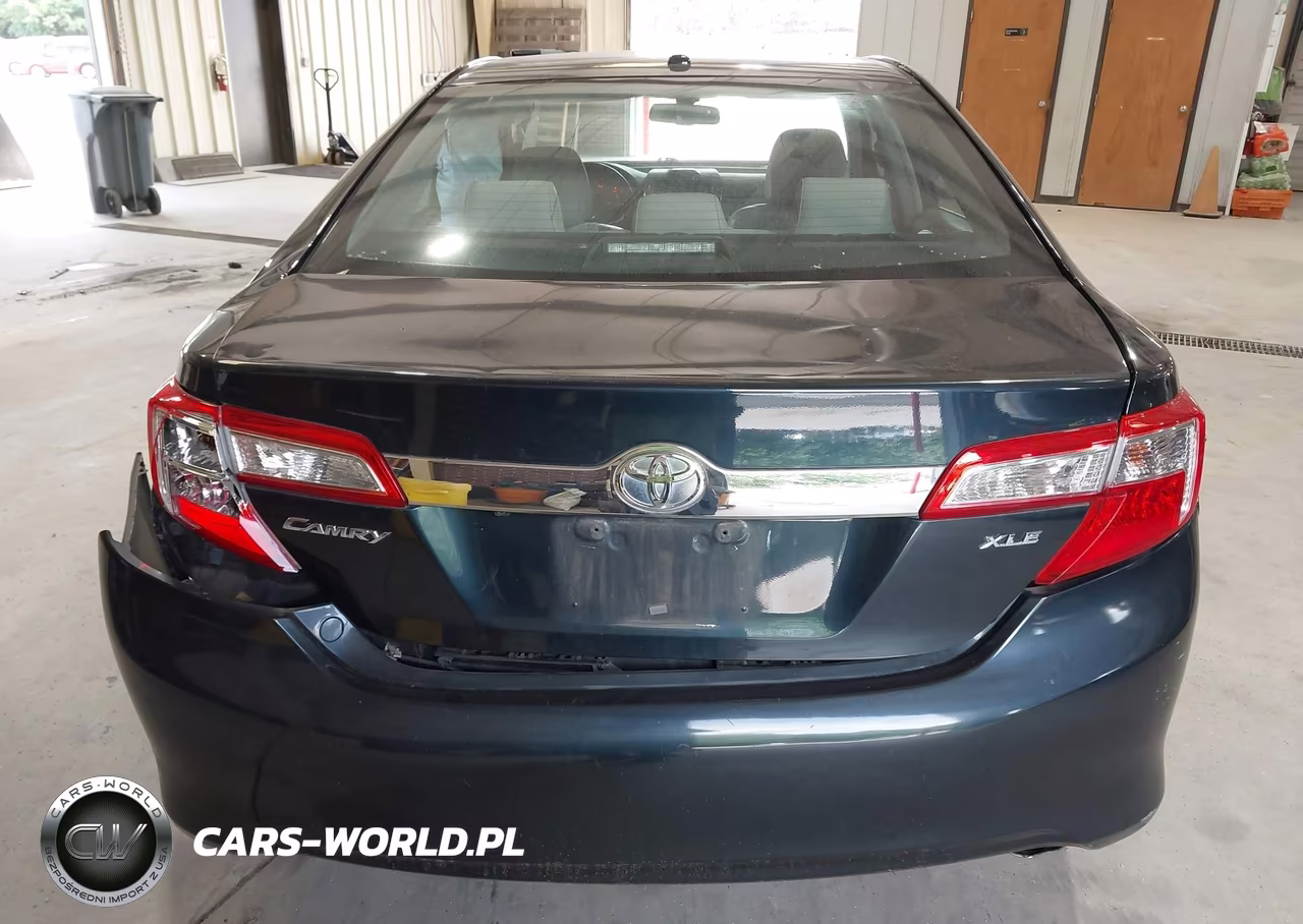2014 Toyota Camry Xle V6 VIN:4T1BK1FK4EU541341 - 16