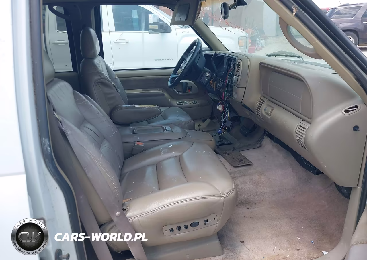 1999 Chevrolet Suburban 1500 Lt VIN:3GNEC16R7XG131058 - 5