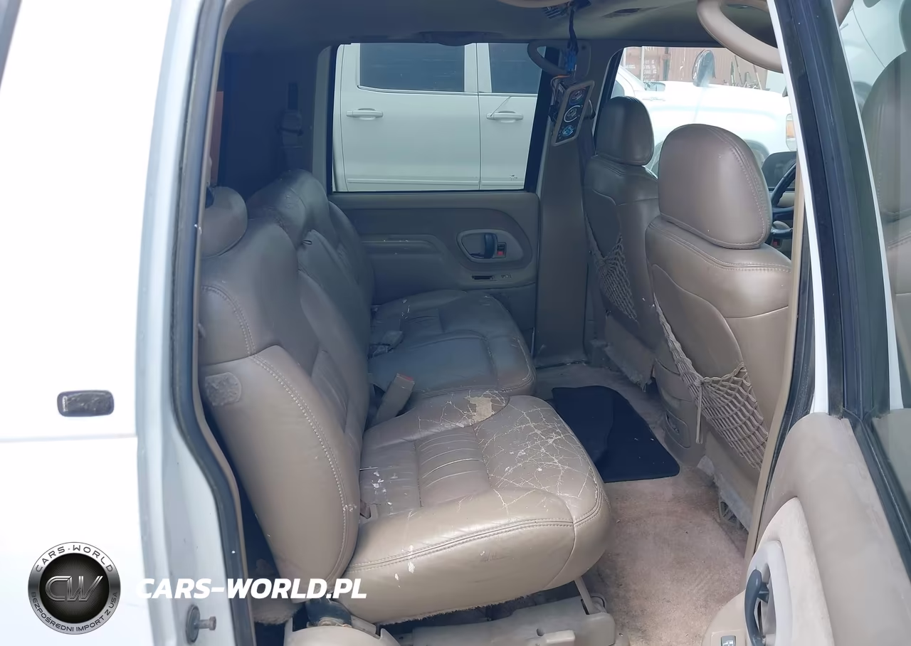 1999 Chevrolet Suburban 1500 Lt VIN:3GNEC16R7XG131058 - 8