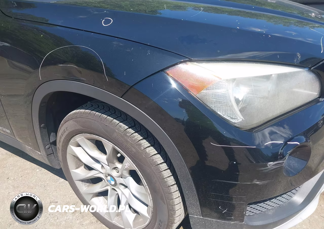 2015 BMW X1 xDrive28I VIN:WBAVL1C58FVY28218 - 14