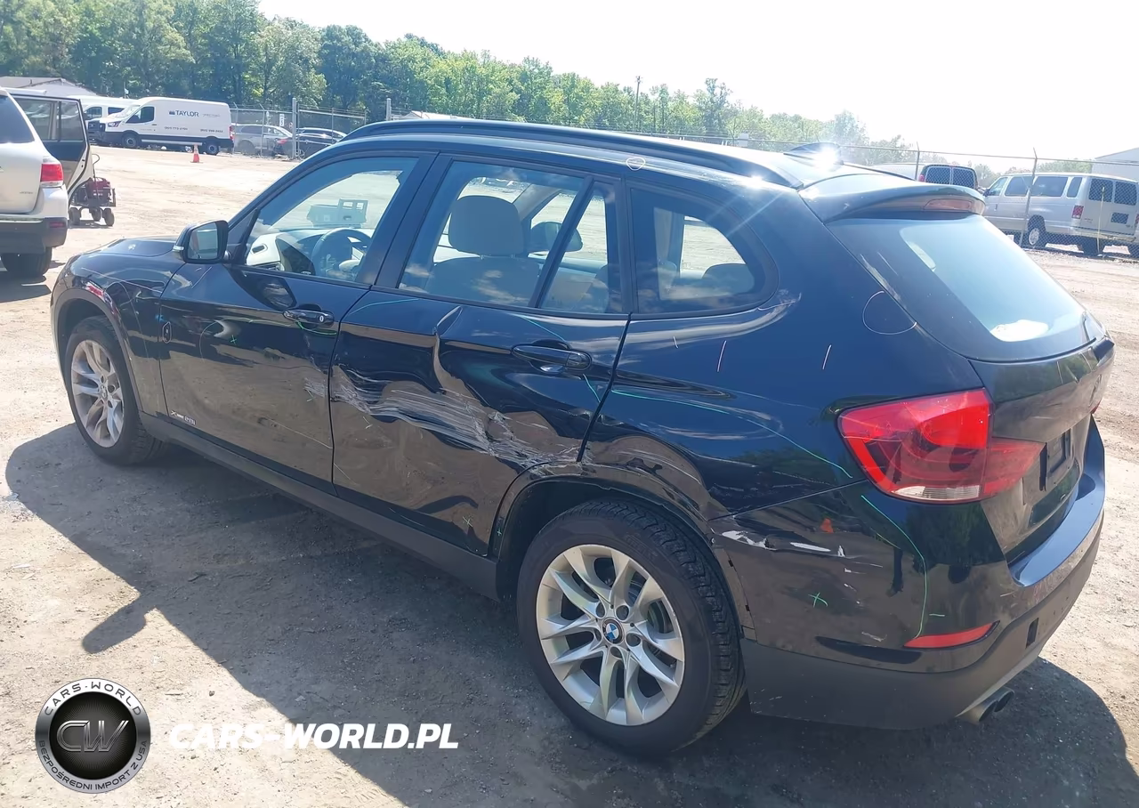 2015 BMW X1 xDrive28I VIN:WBAVL1C58FVY28218 - 3