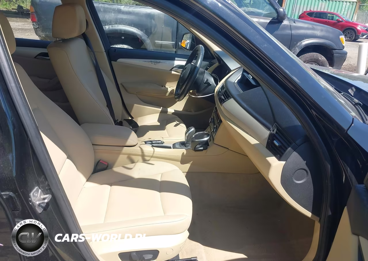 2015 BMW X1 xDrive28I VIN:WBAVL1C58FVY28218 - 5