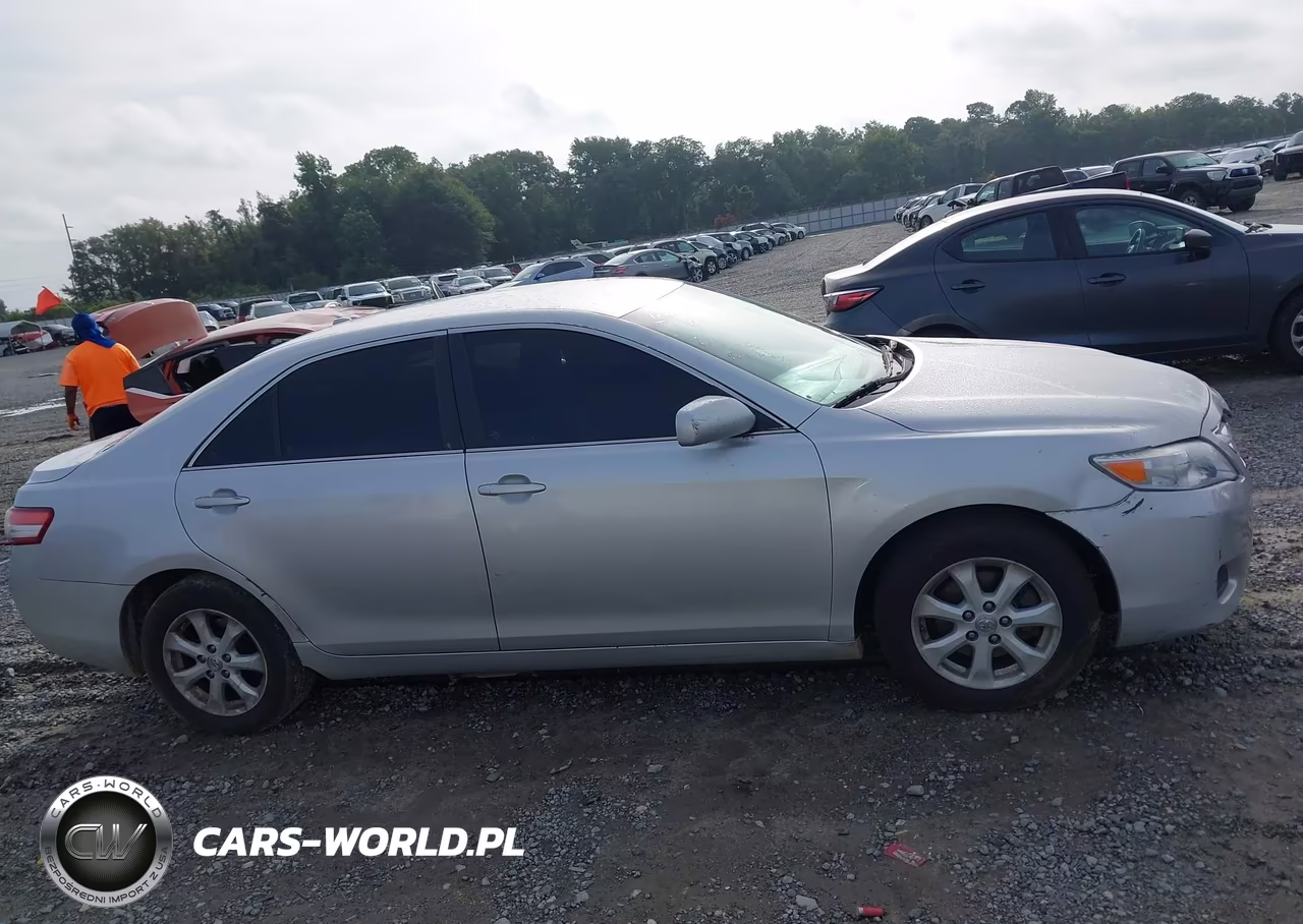 2010 Toyota Camry Le VIN:4T1BF3EK4AU107092 - 12