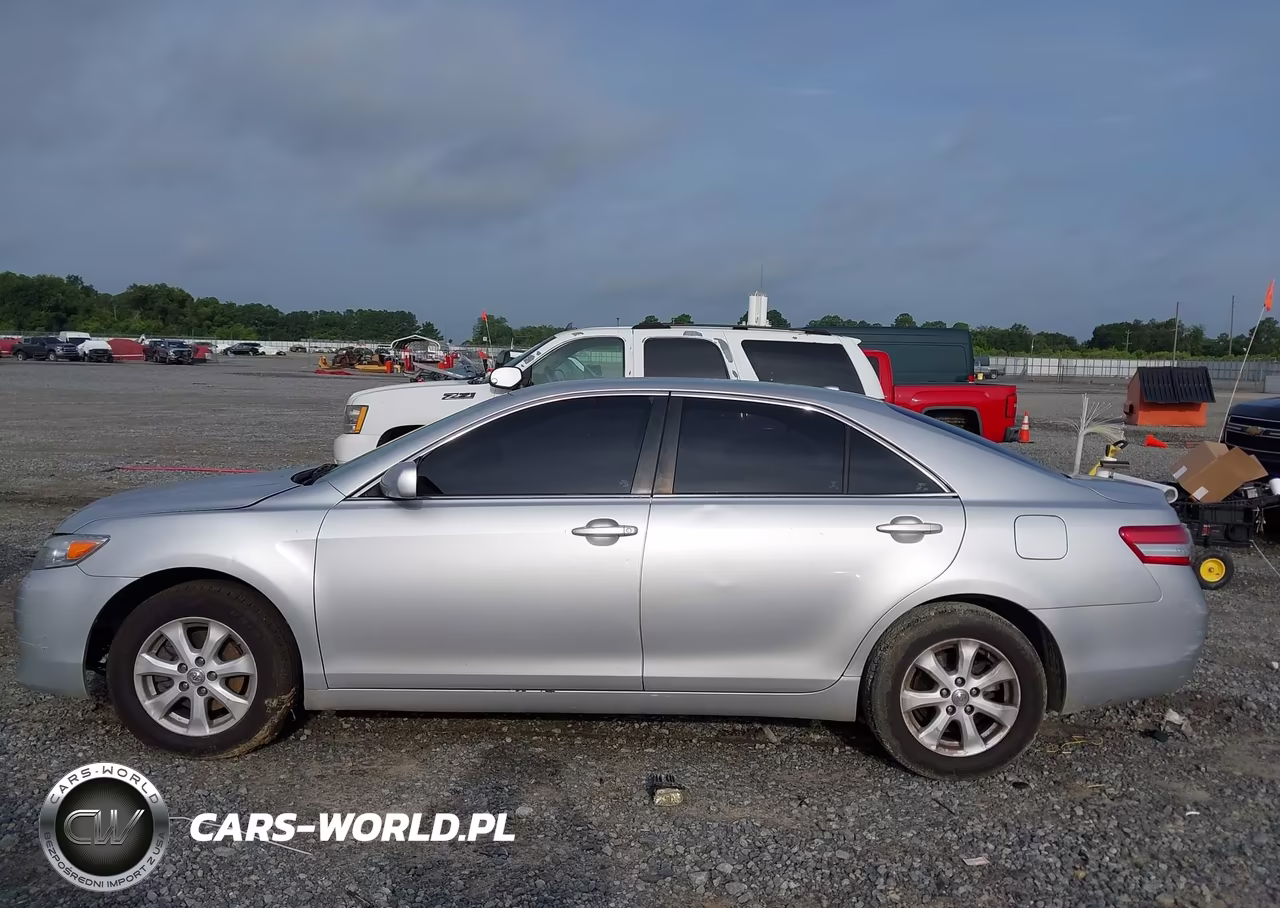 2010 Toyota Camry Le VIN:4T1BF3EK4AU107092 - 13