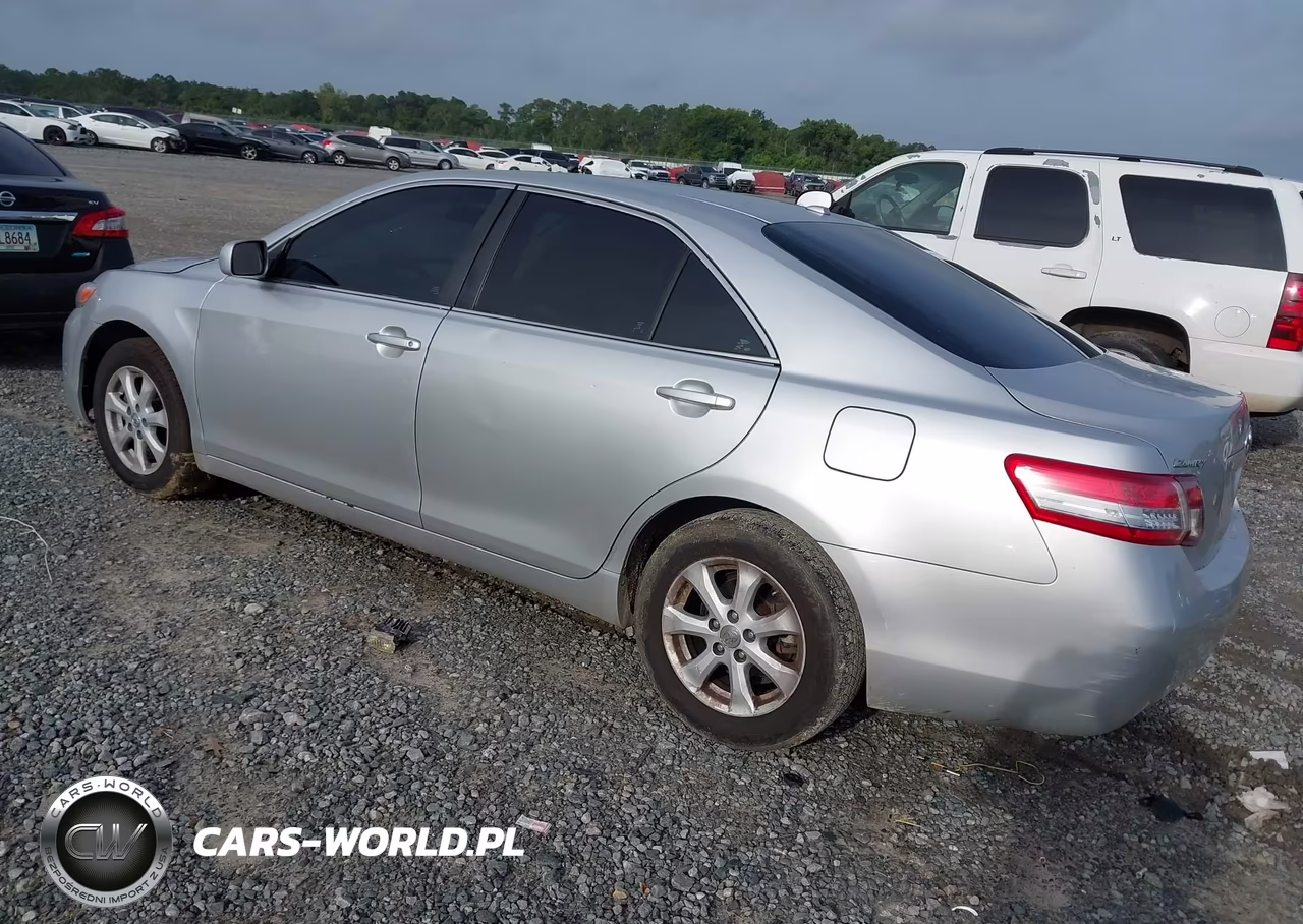 2010 Toyota Camry Le VIN:4T1BF3EK4AU107092 - 3