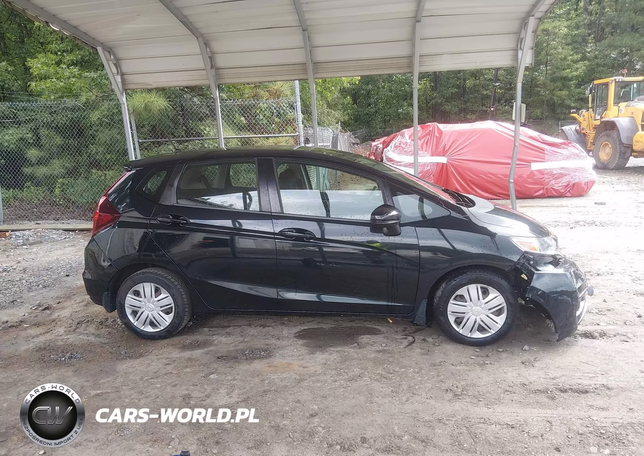 2018 Honda Fit Lx VIN:3HGGK5H42JM723555 - 13