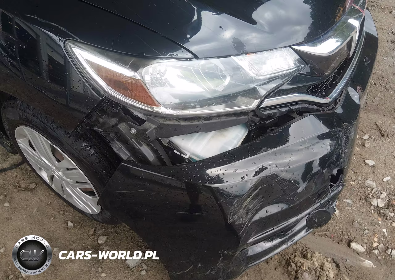 2018 Honda Fit Lx VIN:3HGGK5H42JM723555 - 6