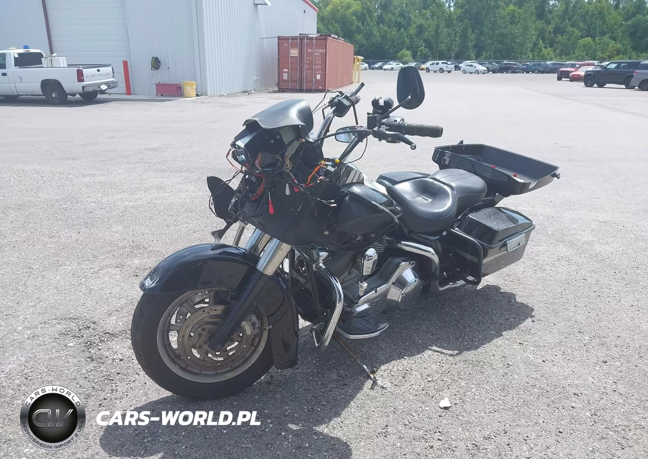 2005 Harley-Davidson Fltri VIN:1HD1FSW105Y607117 - 2