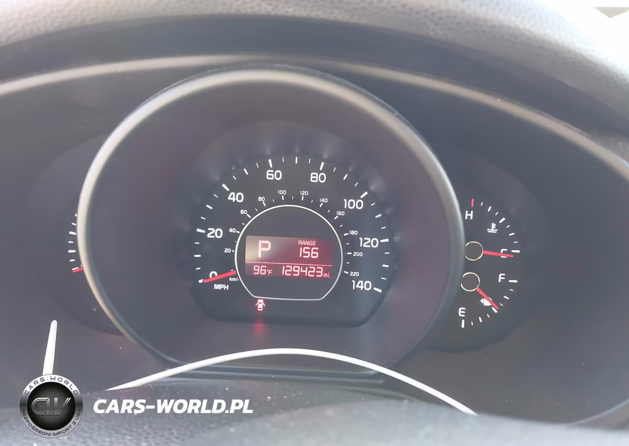 2017 Kia Soul + VIN:KNDJP3A53H7477844 - 7