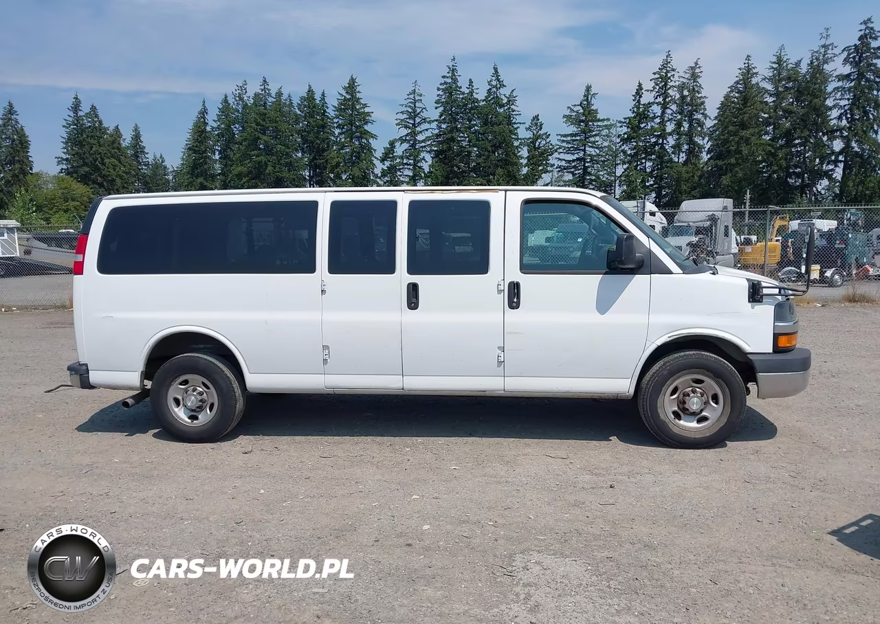 2018 Chevrolet Express 3500 Lt VIN:1GAZGPFG1J1291421 - 14