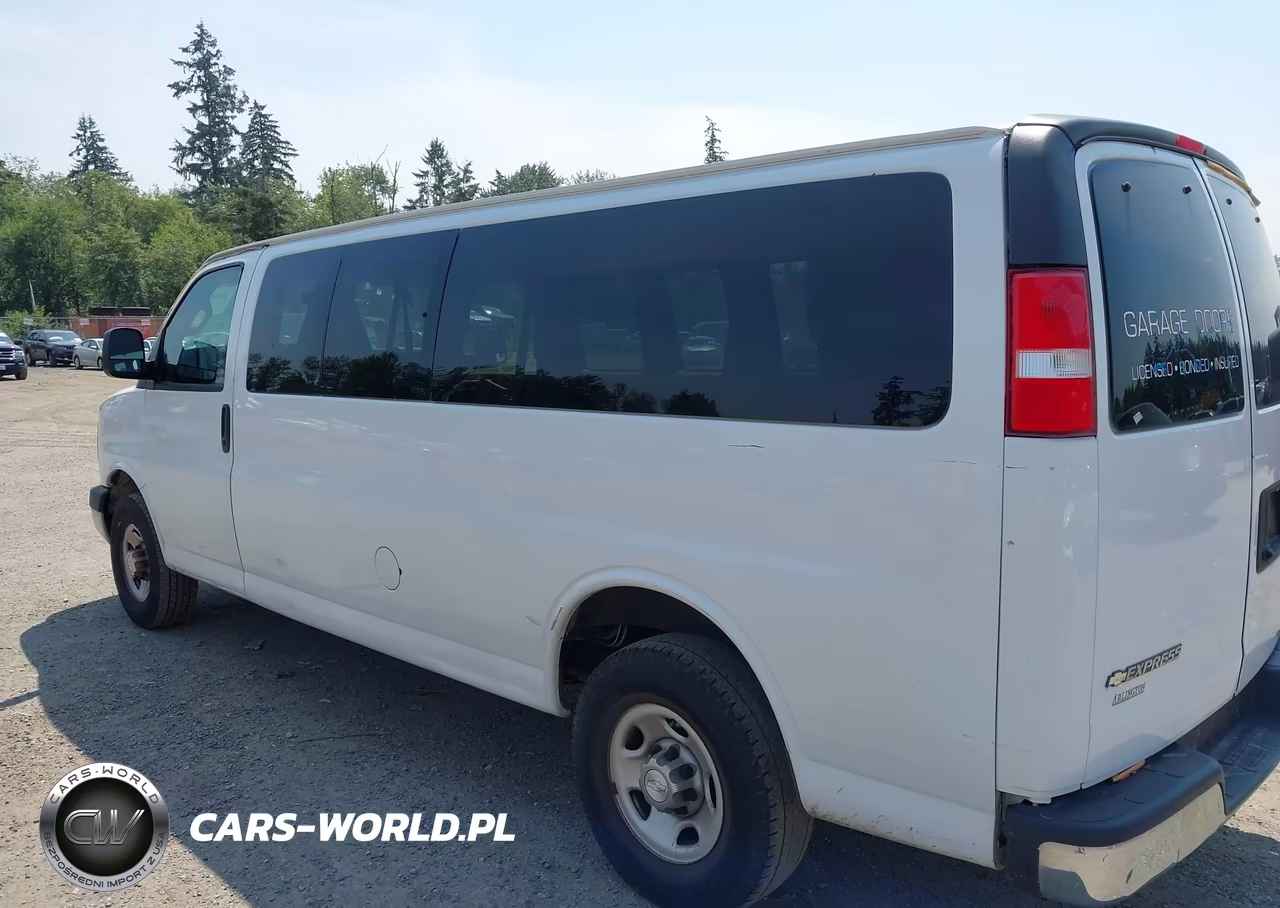 2018 Chevrolet Express 3500 Lt VIN:1GAZGPFG1J1291421 - 18
