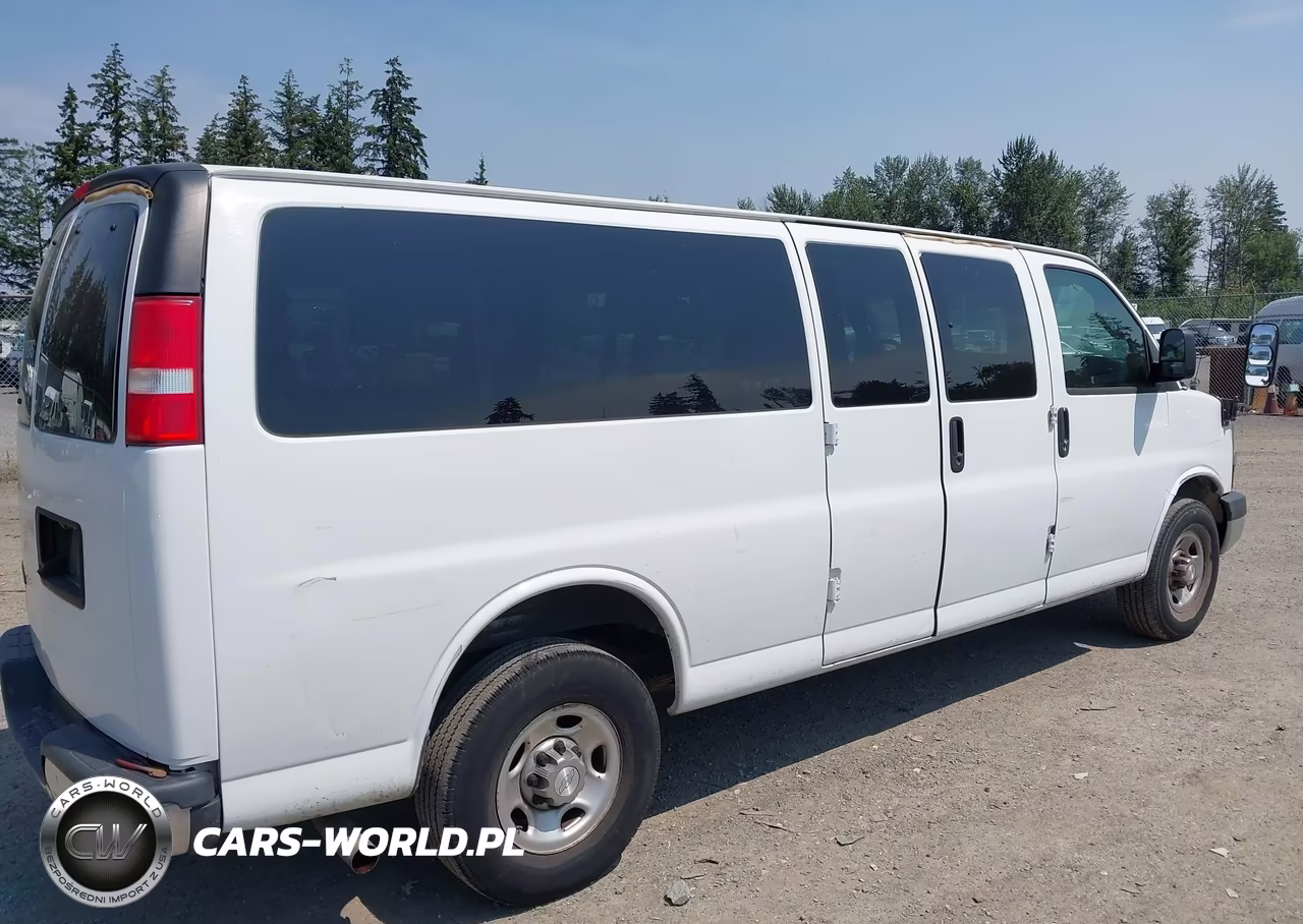 2018 Chevrolet Express 3500 Lt VIN:1GAZGPFG1J1291421 - 19