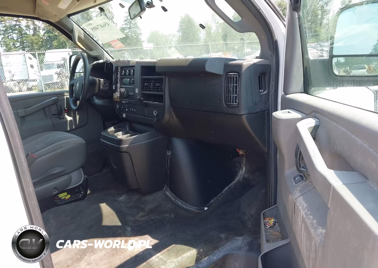 2018 Chevrolet Express 3500 Lt VIN:1GAZGPFG1J1291421 - 5