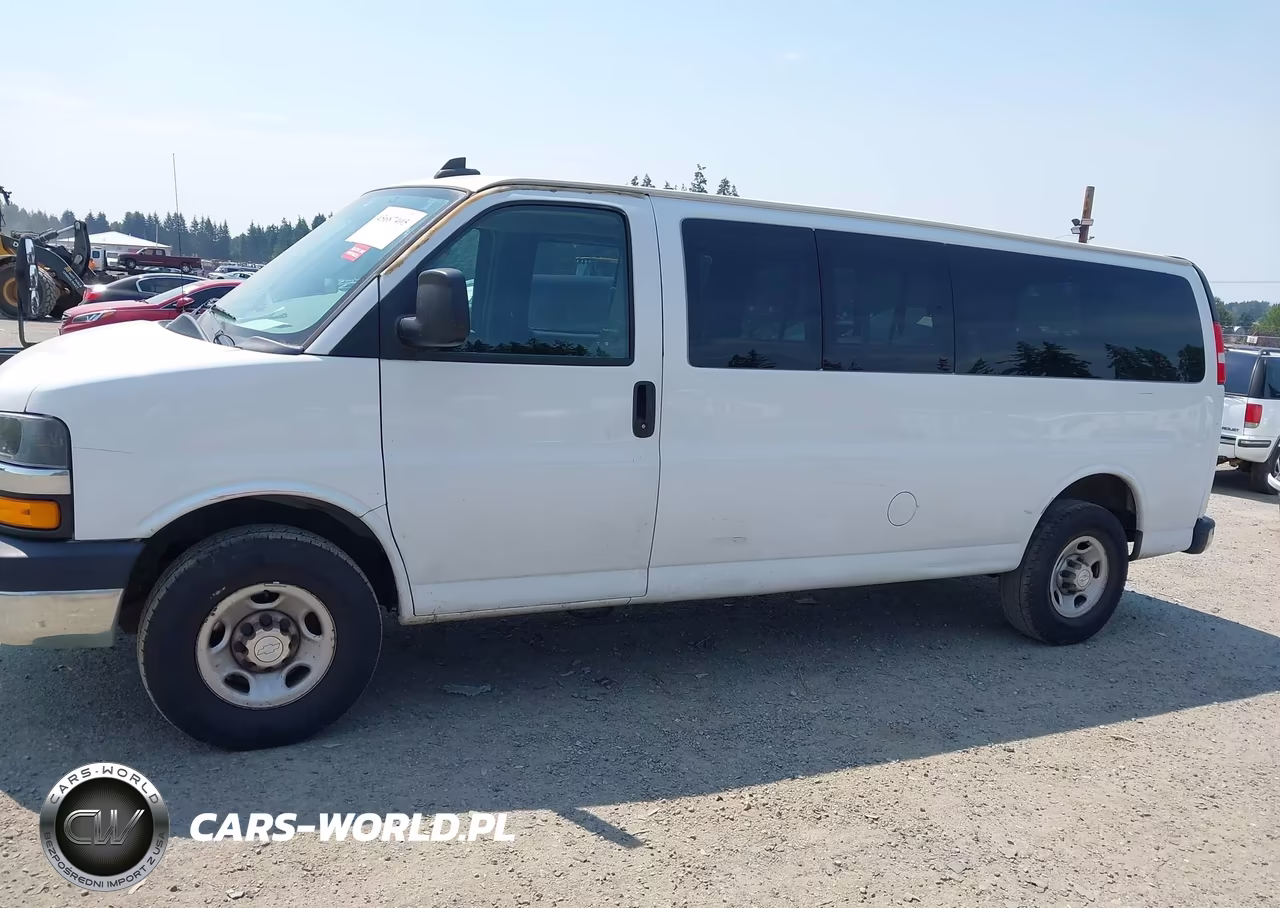 2018 Chevrolet Express 3500 Lt VIN:1GAZGPFG1J1291421 - 6