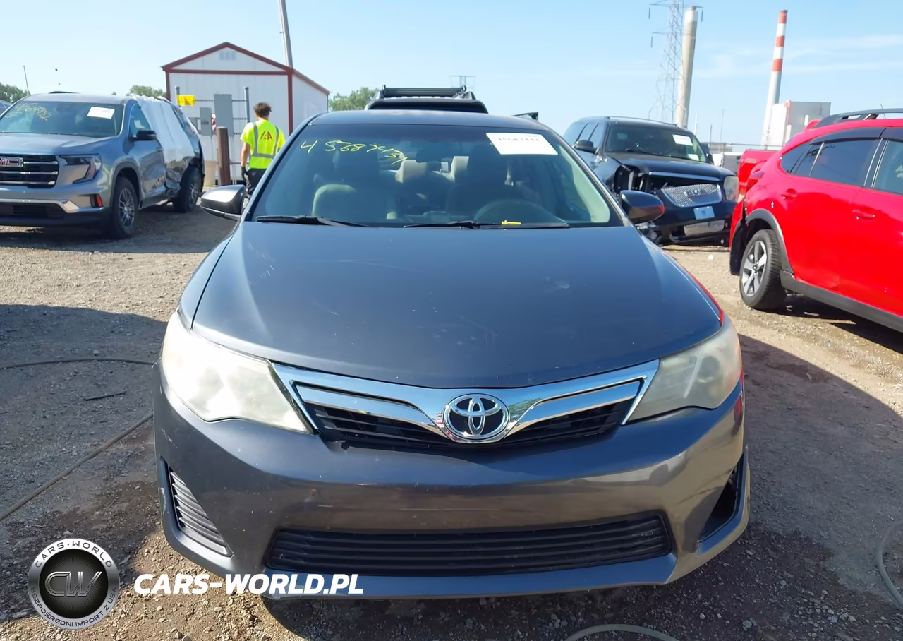 2012 Toyota Camry Le VIN:4T4BF1FK9CR199411 - 12